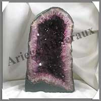 AMETHYSTE - G�ode - 345x200x120 mm - 9 600 grammes - C010