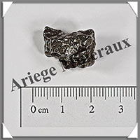 Mtorite de CAMPO DEL CIELO - 14 grammes - 17x15x14 mm - M051
