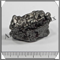 Mtorite de CAMPO DEL CIELO - 33 grammes - 29x18x14 mm - M038