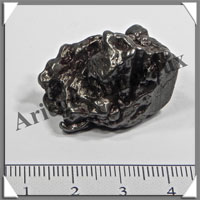Mtorite de CAMPO DEL CIELO - 34 grammes - 29x23x20 mm - M041