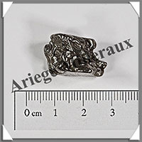 Mtorite de CAMPO DEL CIELO - 19 grammes - 21x15x12 mm - M052