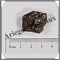 Mtorite de CAMPO DEL CIELO - 27 grammes - 27x21x11 mm - M054