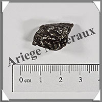 Mtorite de CAMPO DEL CIELO - 16 grammes - 22x18x9 mm - M056