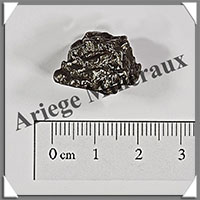 Mtorite de CAMPO DEL CIELO - 16 grammes - 22x18x9 mm - M056