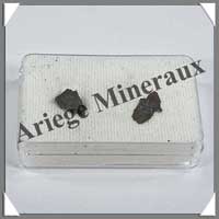 Mtorite de GIBEON - 2 grammes - 2 Fragments de 8 mm - M026