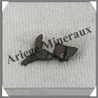 Mtorite de GIBEON - 2 grammes - 2 Fragments de 8 mm - M028