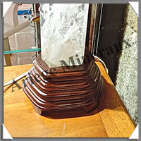 CRISTAL de ROCHE GEANT - Pointe - 440x80x65 mm - 2 590 grammes - M011