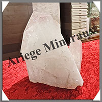 CRISTAL de ROCHE - Pointe - 195x165x138 mm - 2770 grammes - R300