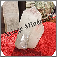 CRISTAL de ROCHE - Pointe - 195x165x138 mm - 2770 grammes - R300