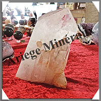 CRISTAL de ROCHE - Pointe - 247x170x120 mm - 4050 grammes - R301