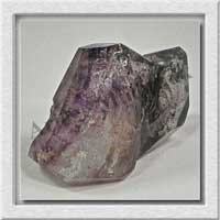 AMETHYSTE - 135 grammes - 70x50x35 mm - E001