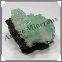 APOPHYLLITE VERTE - 128 grammes - 70x60x30 mm - M013