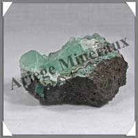 APOPHYLLITE VERTE - 100 grammes - 50x45x30 mm - M025
