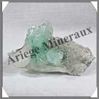 APOPHYLLITE VERTE - 55 grammes - 65x50x30 mm - M031
