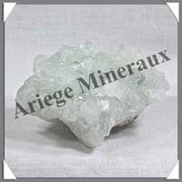 APOPHYLLITE VERTE - 108 grammes - 75x55x35 mm - M036