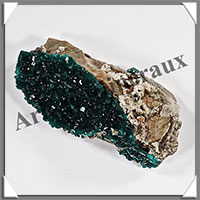 DIOPTASE Cristallise - 72 grammes - 30x25x20 mm - M001