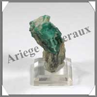 EMERAUDE - 28 grammes - 40x25 mm - B001