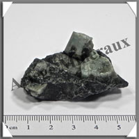 EMERAUDE - 32 grammes - 50x30x20 mm - M007