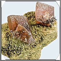 EPIDOTE et CALCITE - 175 grammes - 75x50x40 mm - A001