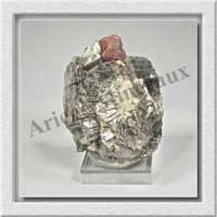 GRENAT HESSONITE sur MICAS - 200 grammes - 85x60x40 mm - E001