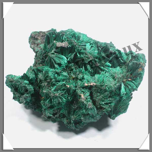 MALACHITE FIBREUSE - 60 grammes - 62x45 mm - C001