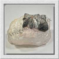 MICAS MUSCOVITE sur QUARTZ - 420 grammes - 85x65x65 mm - E001