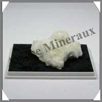 OKENITE - 49 grammes - 50x40x20 mm - M002