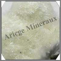 OKENITE - 49 grammes - 50x40x20 mm - M002