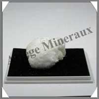 OKENITE - 47 grammes - 40x40x20 mm - M009