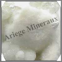 OKENITE - 137 grammes - 55x50x50 mm - M011