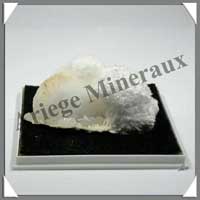 OKENITE - 134 grammes - 60x45x30 mm - M013