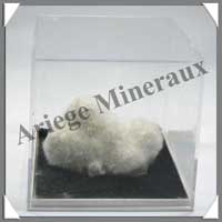 OKENITE APOPHYLLITE - 116 grammes - 65x35x35 mm - M014