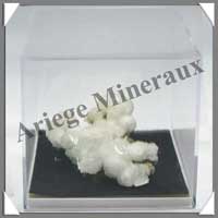 OKENITE APOPHYLLITE - 109 grammes - 70x55x30 mm - M015