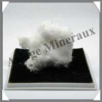 OKENITE - 91 grammes - 60x40x30 mm - M016