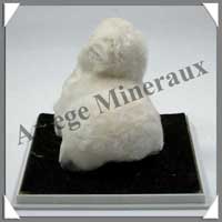 OKENITE - 164 grammes - 60x60x50 mm - M019