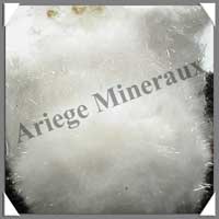 OKENITE - 85 grammes - 55x35x30 mm - M020