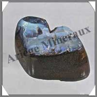 OPALE - 135 grammes - 68x38x33 mm - M001