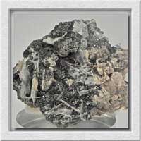 PYRARGYRITE - 20 grammes - 40x38x38 mm - A001