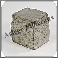 PYRITE (Cubique) - 234 grammes - 40x38x35 mm - C009