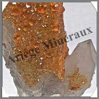 QUARTZ Fum + GRENAT Spessartite - 290 grammes - 130x50x35 mm - M001