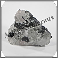 TOURMALINE VERTE sur QUARTZ - 16 grammes - 33x26x15 mm - M001