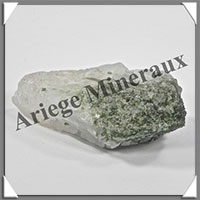 TOURMALINE VERTE sur QUARTZ - 24 grammes - 50x28x15 mm - M003