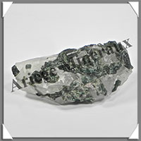 TOURMALINE VERTE sur QUARTZ - 43 grammes - 56x26x25 mm - M005