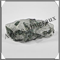 TOURMALINE VERTE sur QUARTZ - 43 grammes - 56x26x25 mm - M005