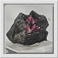 RHODOCHROSITE Cristallise - 225 grammes - 70x65x40 mm - A001