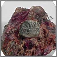 RODIZITE et RUBELLITE - 40 grammes - 45x40x25 mm - R001