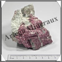 RUBELLITE - 234 grammes - 65x55x50 mm - M003