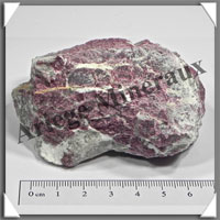 RUBELLITE - 270 grammes - 80x75x40 mm - M005