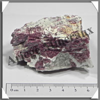 RUBELLITE - 183 grammes - 65x60x35 mm - M007