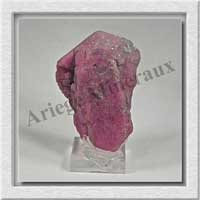 RUBIS - 180 grammes - 75x45x30 mm - M001